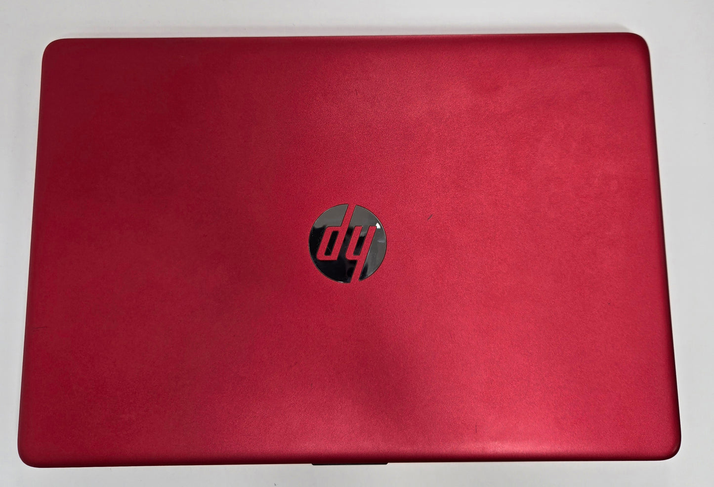 HP Laptop 15-DW1081WM pentium 6405U 4GB RAM 512GB